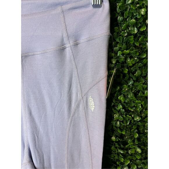 Free People Movement Moonlight Base Layer Legging in Peacock XS NWT - Picture 3 of 6